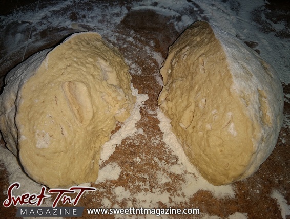 Dough bake bread homemade in sweet T&T for Sweet TnT Magazine, Culturama Publishing Company, for news in Trinidad, in Port of Spain, Trinidad and Tobago, with positive how to photography.